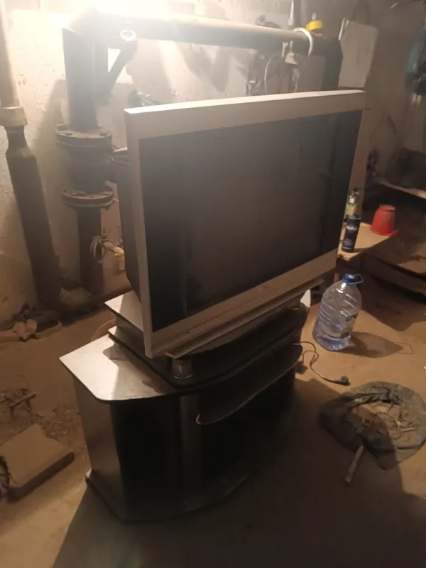 Televizor sotiladi LG eski variant ishlaydi hammayogʻi. 1 Televizor sotiladi LG eski variant ishlaydi hammayogʻi. 1