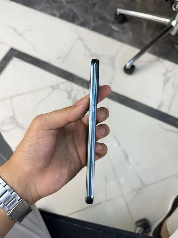Samsung galaxy S22+ 3 Samsung galaxy S22+ 3