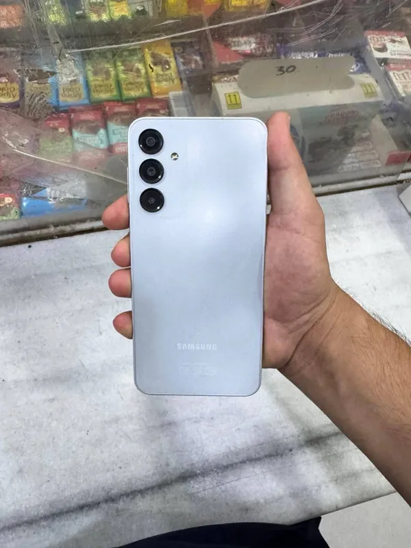 SAMSUNG GALAXY A16 4