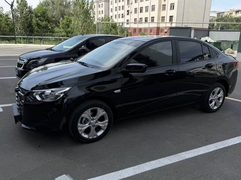 Chevrolet onix 18.200 km — фото 2 Chevrolet onix 18.200 km — фото 2