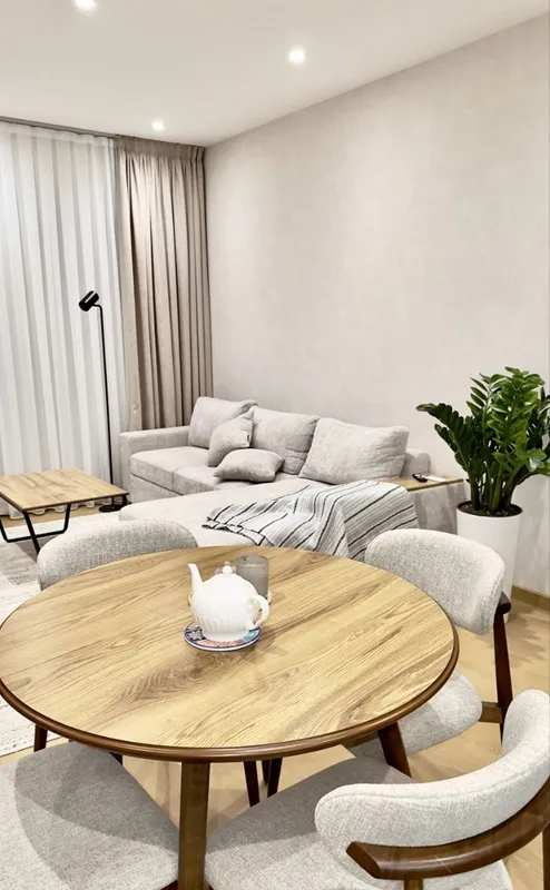Продаётся 2-комнатная квартира в ЖК ZARAFSHAN CITY с евроремонтом — фото 2