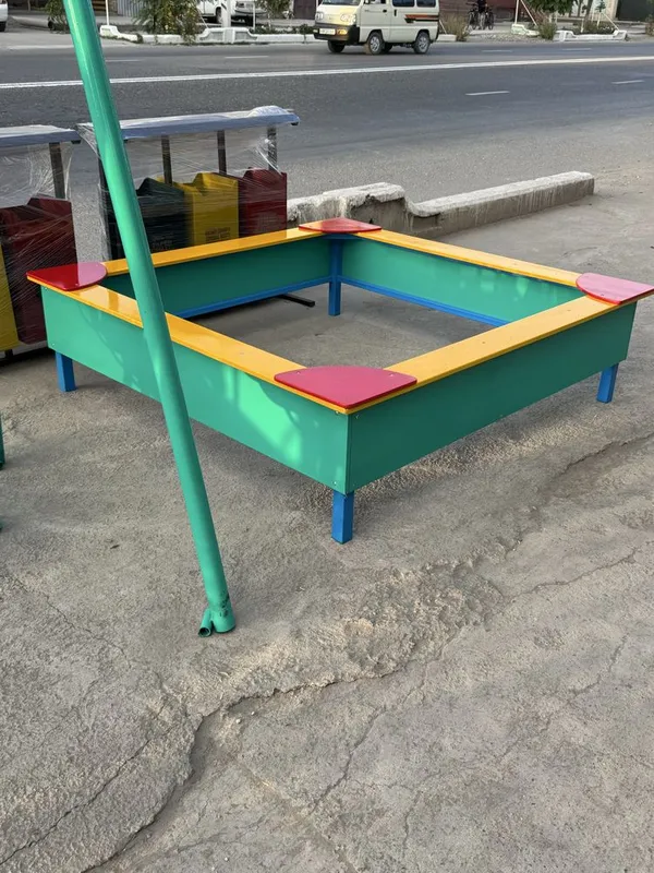 Oyingohlar uchun kachelalar ishlab chiqaruvchidan 4 Oyingohlar uchun kachelalar ishlab chiqaruvchidan 4