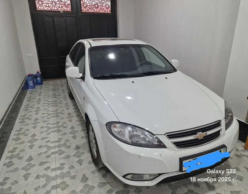 Продаётся Chevrolet Lacetti 1 Продаётся Chevrolet Lacetti 1