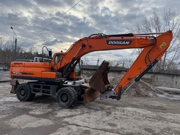 Doosan 210 talk 2015 yil arendaga beriladi strella 9m kovsha 1 kubali 2 Doosan 210 talk 2015 yil arendaga beriladi strella 9m kovsha 1 kubali 2