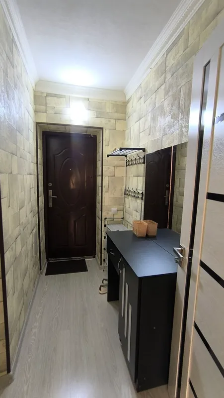 Novza Hamza metro yaqinida 2 xonali ijaraga 7