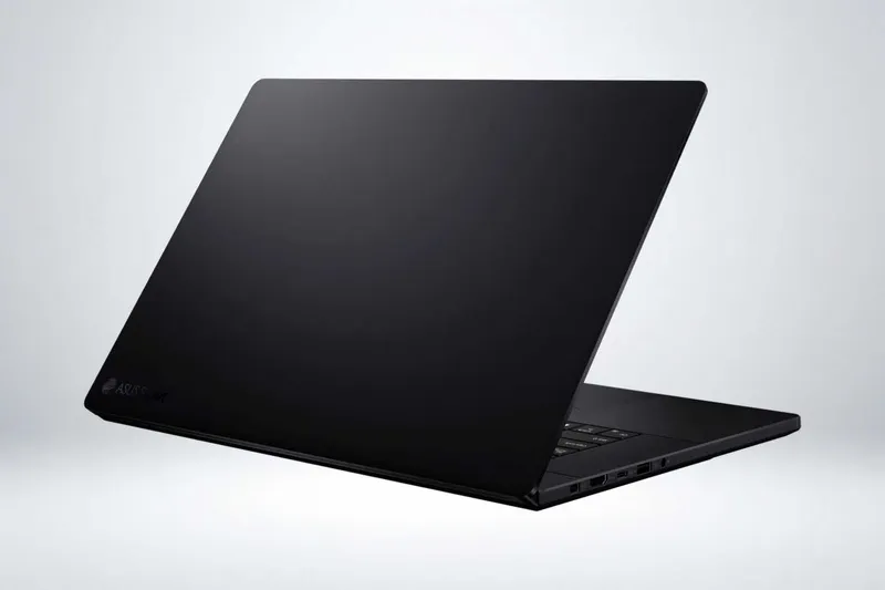 ASUS ProArt P16 OLED/ Ryzen AI 9/ 32GB/ 2TB/ RTX5060 8GB/4K OLED Touch — фото 5