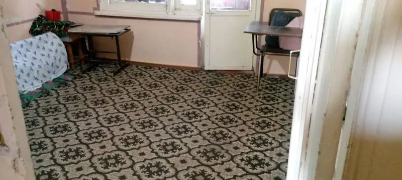 2/4/4 сотилади 59м² Юбиленийда 3