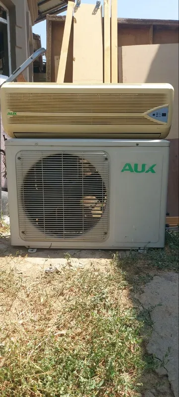 aux 1 aux 1