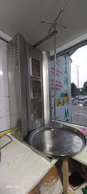 Продаю аппарат для шавермы 2 Продаю аппарат для шавермы 2