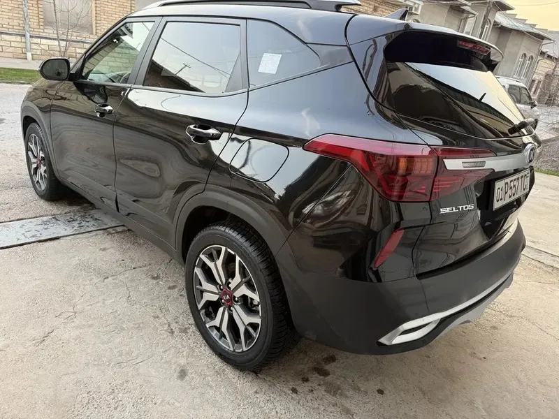 KIA SELTOS AWD 4 позиция — фото 5