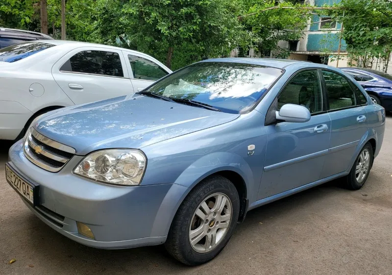 продам шевролет ласети 1,6