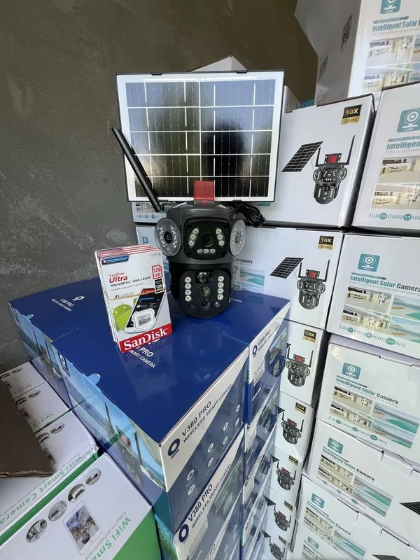 Quyow paneLli 4G kamera 2 Quyow paneLli 4G kamera 2