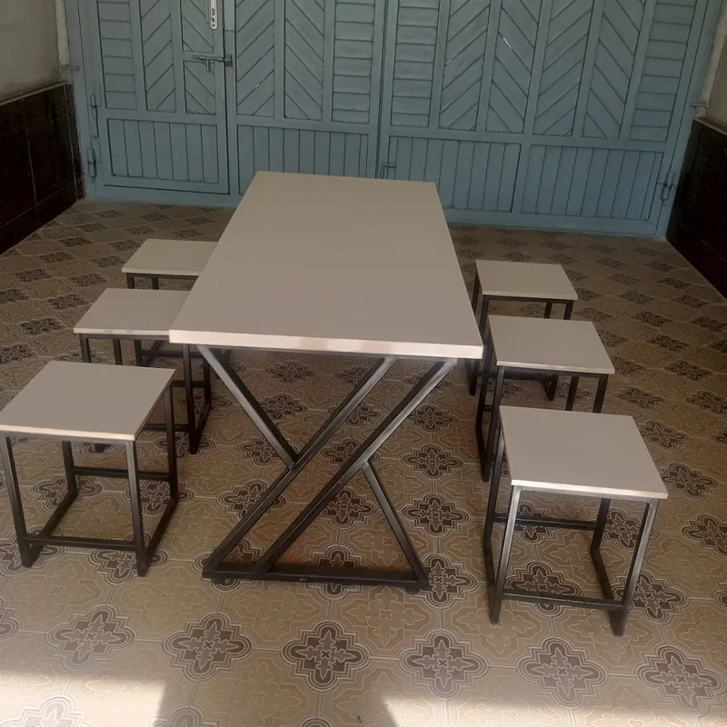 Loft stol stul sotiladi