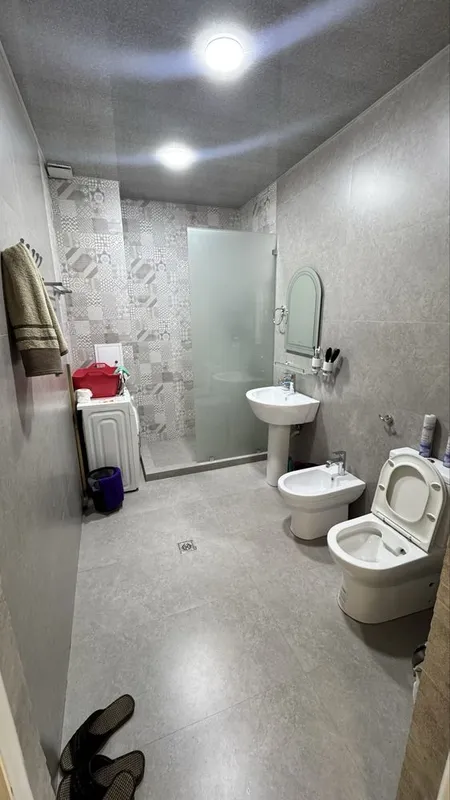 Ofis arendaga beriladi 85kv Farxod bozori 6