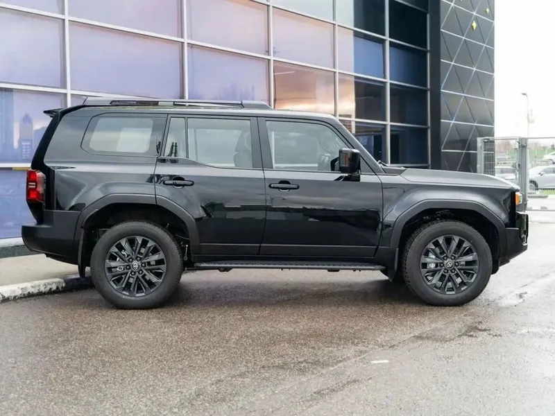 Land cruiser Prada 250. Как новая