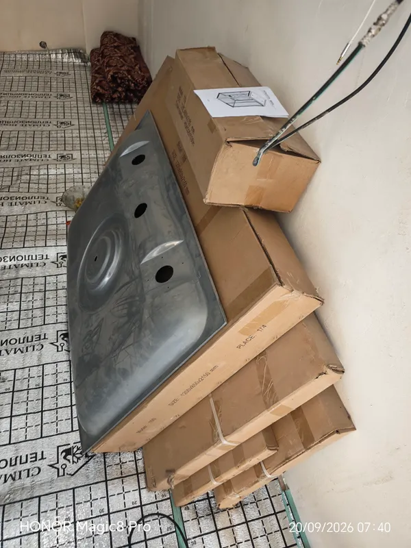Продаётся новая душевая кабина размером 120 × 80 2 Продаётся новая душевая кабина размером 120 × 80 2
