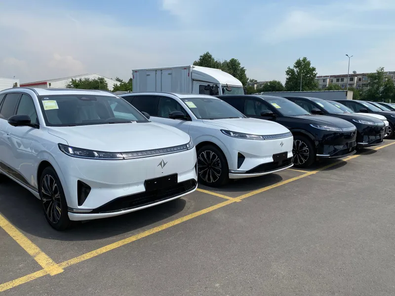Dongfeng ep 008. Gibrid