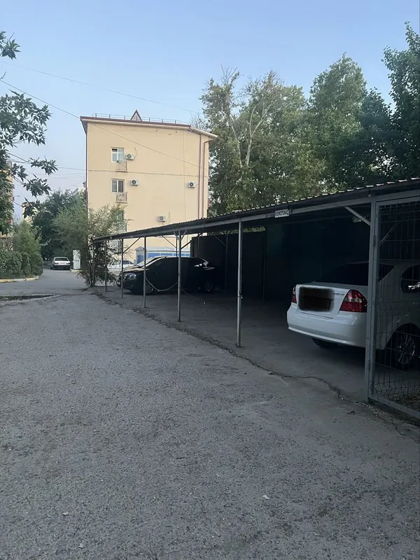 Продается парковка 2 Продается парковка 2