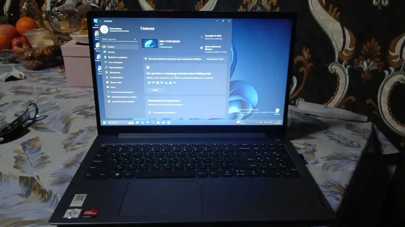 Nootebook lenovo v15 g4 AMN