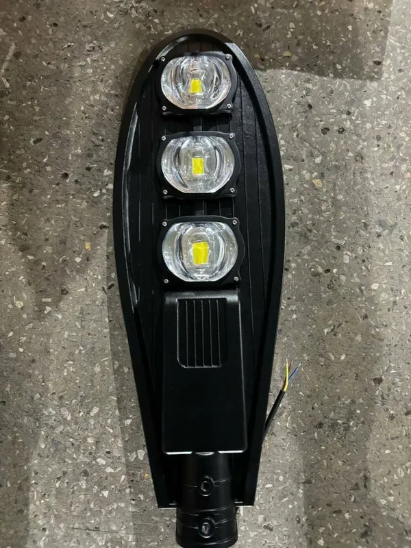Stalba Projektor 100w 150w 200w 2 Stalba Projektor 100w 150w 200w 2