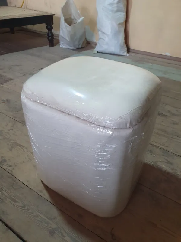 mebelni pufik tumba 5