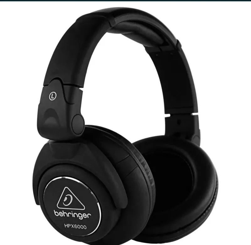 Behringer HPX6000 профессиональный DJ наушник 1 Behringer HPX6000 профессиональный DJ наушник 1