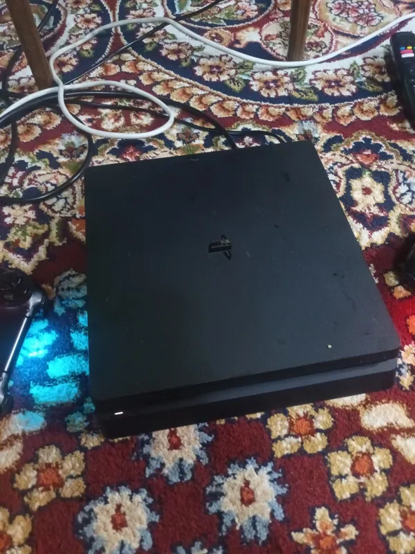 Play station 4.. — фото 1 Play station 4.. — фото 1