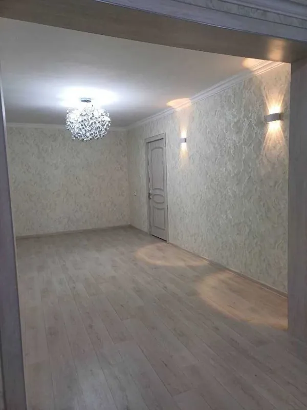 Продается 2 х комнатная квартира в центре Горгаз. .Евроремонт. 1
