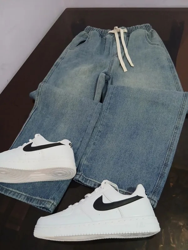 Nike Air krasofka va Baggy shim 1 Nike Air krasofka va Baggy shim 1
