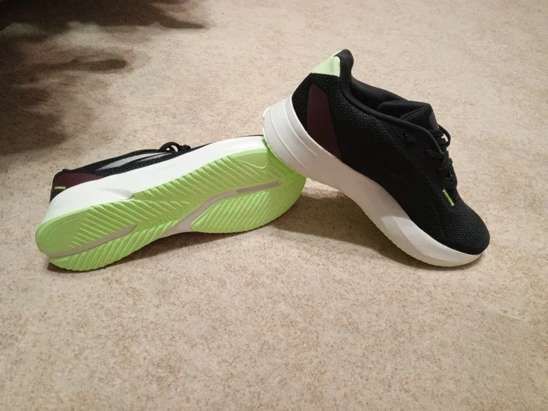 Новые кроссы Adidas, 44 размер, оригинал — фото 2