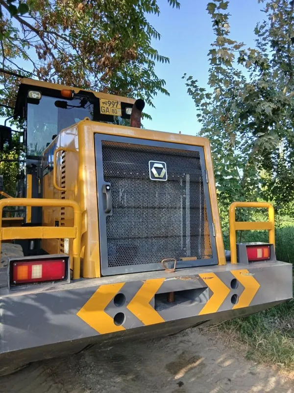 XCMG LW300FN Pogruzchik sotiladi! — фото 7