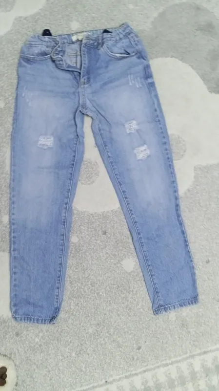 Джинсы FOREVER 21, на 12-14 лет