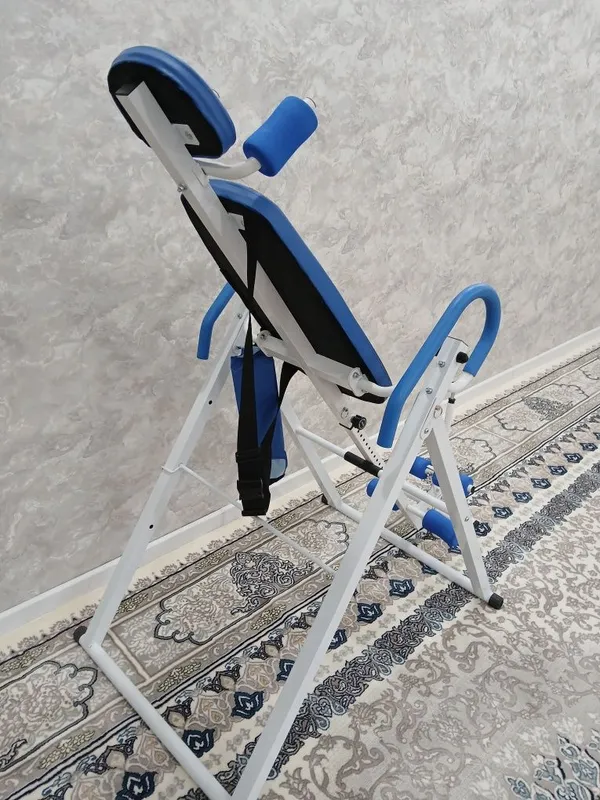 Inversiya stol simulyatori, umurtqa pog'onasi va churra uchun — фото 1