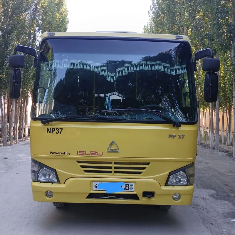 Isuzi avtobus sotiladi 1 Isuzi avtobus sotiladi 1