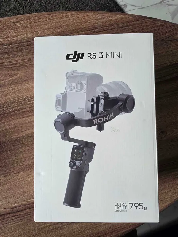 Гимбал DJI RS 3 MINI — фото 4 Гимбал DJI RS 3 MINI — фото 4
