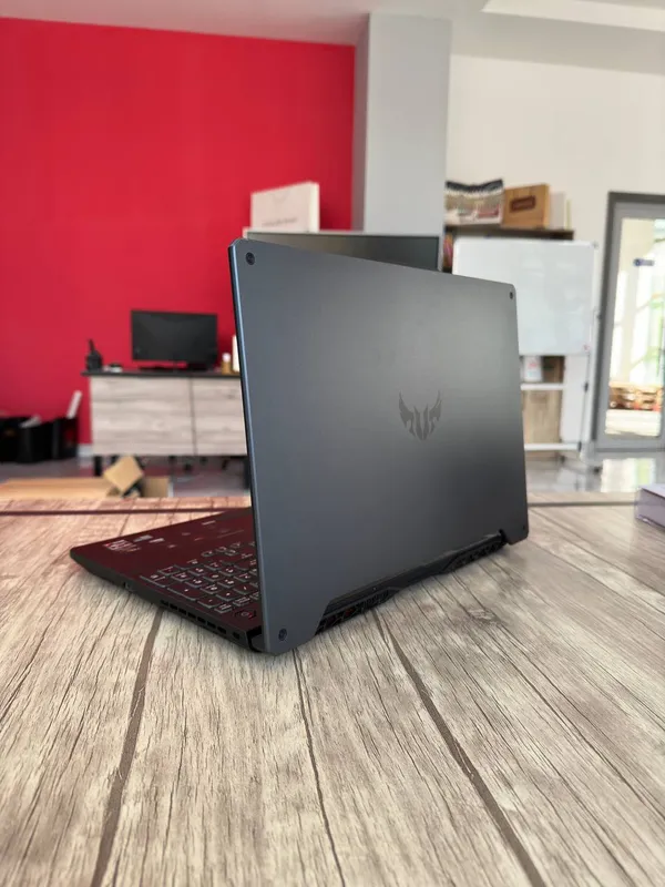 Ноутбук Asus Tuf Gaming R7/ 16/512Gb/144Hz Noutbuk 2
