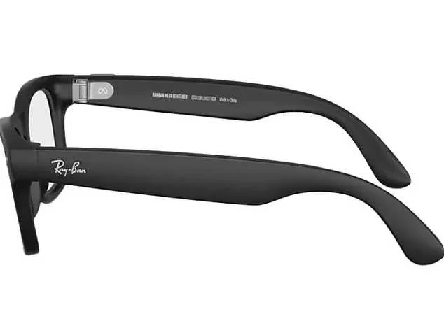Умные очки Ray-Ban Meta Wayfarer Mate black новые в наличии — фото 3