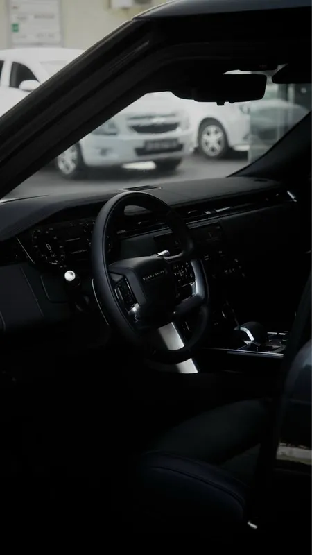 Range Rover P530 HSE 6