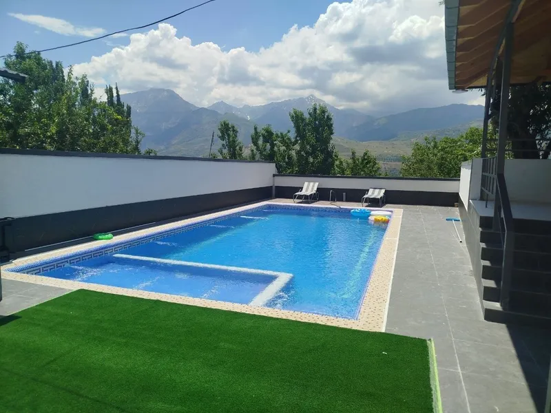 Dacha burchmulla 1