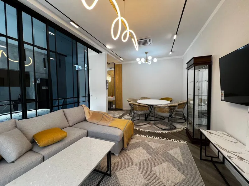 Apartment rental