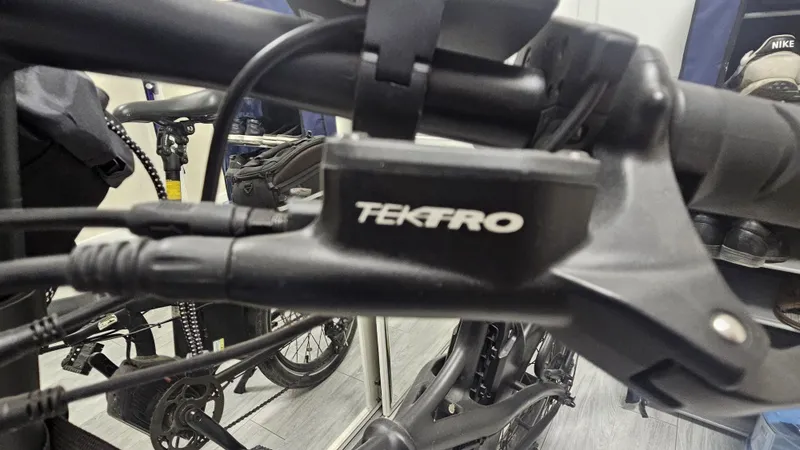 XTRON PRO S Velosiped 4 XTRON PRO S Velosiped 4