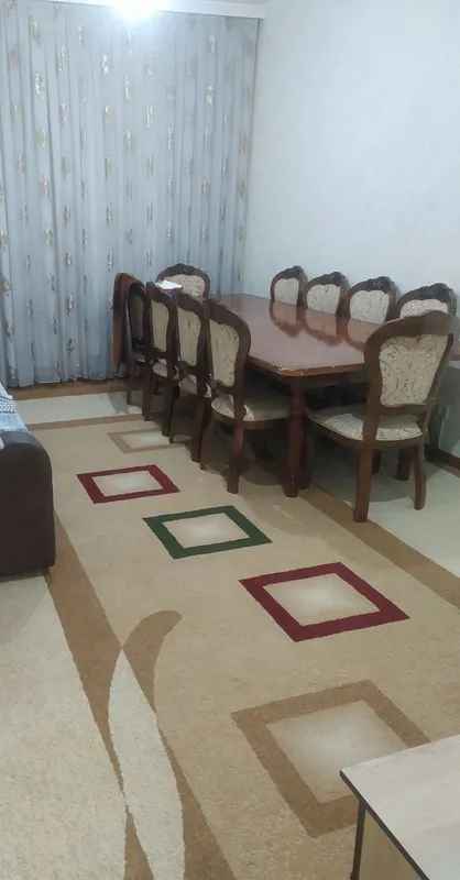 gilam sotiladi holati yaxshi 5,40× 3,40 1 gilam sotiladi holati yaxshi 5,40× 3,40 1
