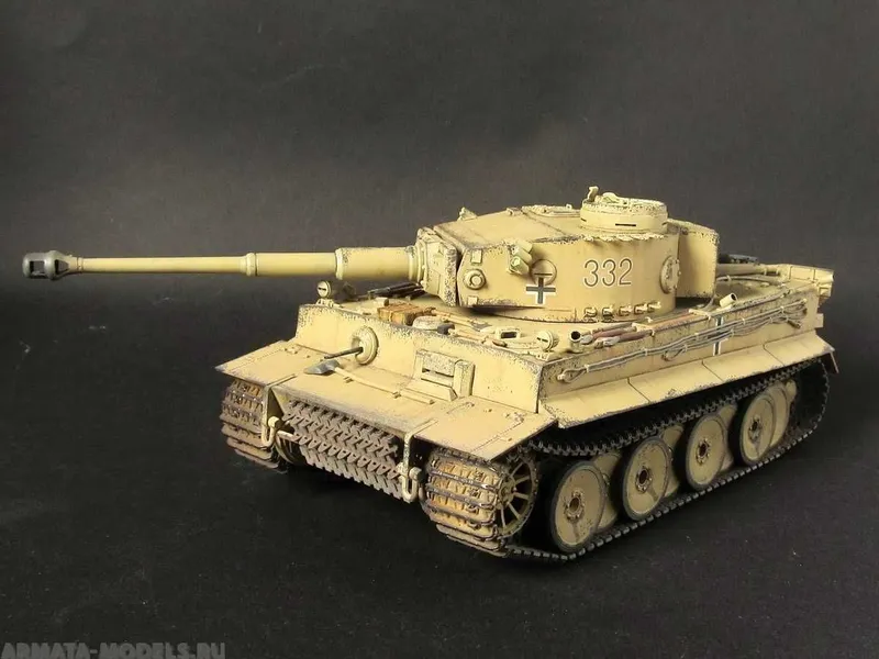 Сборная модель-Советский средний танк Т-34/76 раннего выпуска 1943 год — фото 1