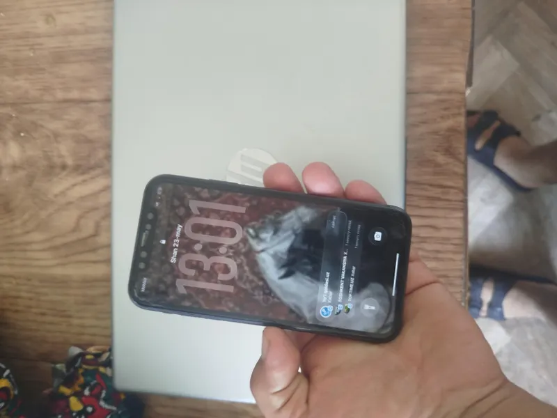 iPhone 11Sotiladi   128  100% Fes id turuton bor