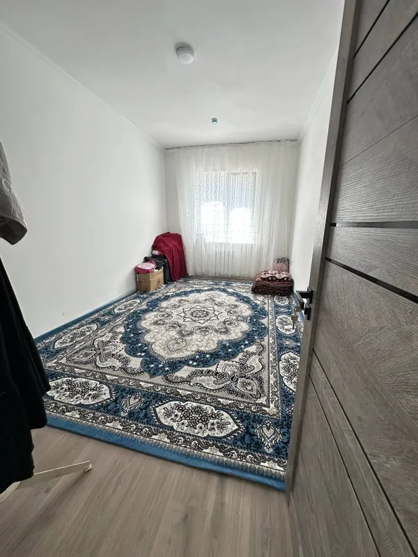 Nurhayot turar joyajmuasidanUy sotiladi 103,4 kv 5 etaj 5