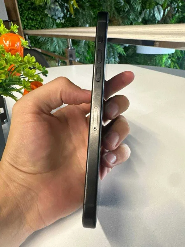iPhone 15 Pro Max 256Gb (camera) 4