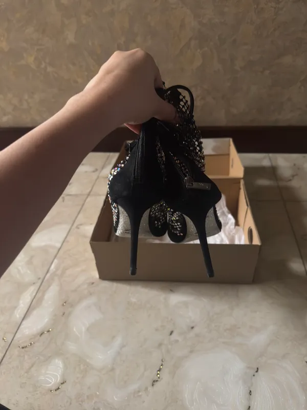 Poshnali bayramona tuflilar 3 Poshnali bayramona tuflilar 3