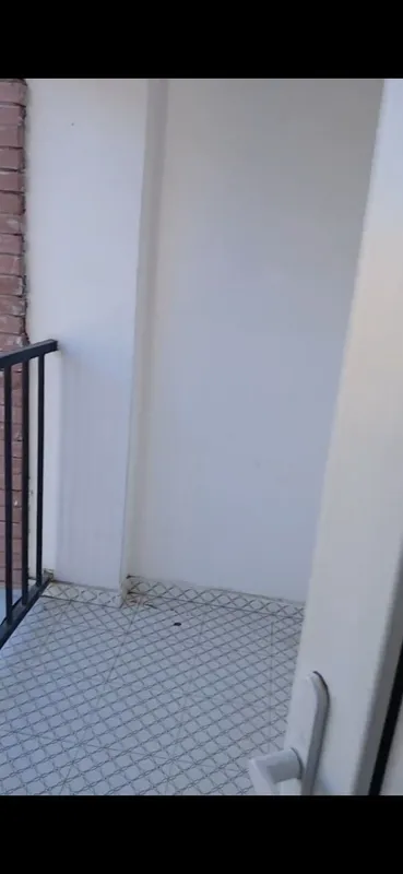 Urganch xiyva yo'lni bo'yidagi 9 qavatli domning 3 qavatidagi 3 xonali 2 Urganch xiyva yo'lni bo'yidagi 9 qavatli domning 3 qavatidagi 3 xonali 2