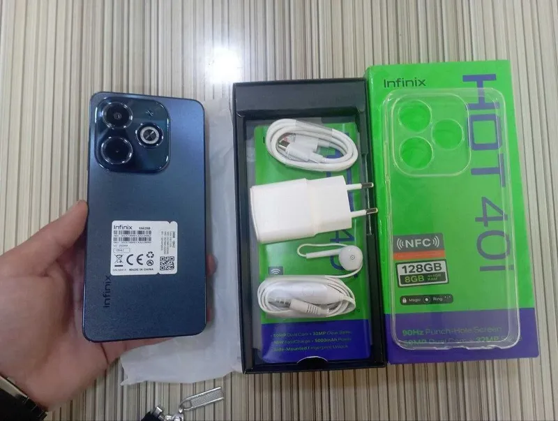 Infinix Hot 40i 16/128GB — фото 1