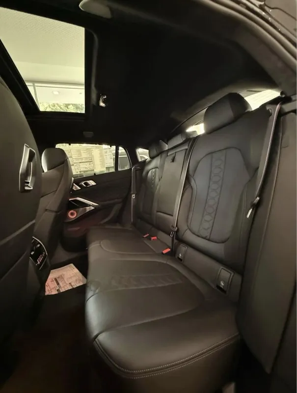 BMW X6 M Competition 2027 8 BMW X6 M Competition 2027 8